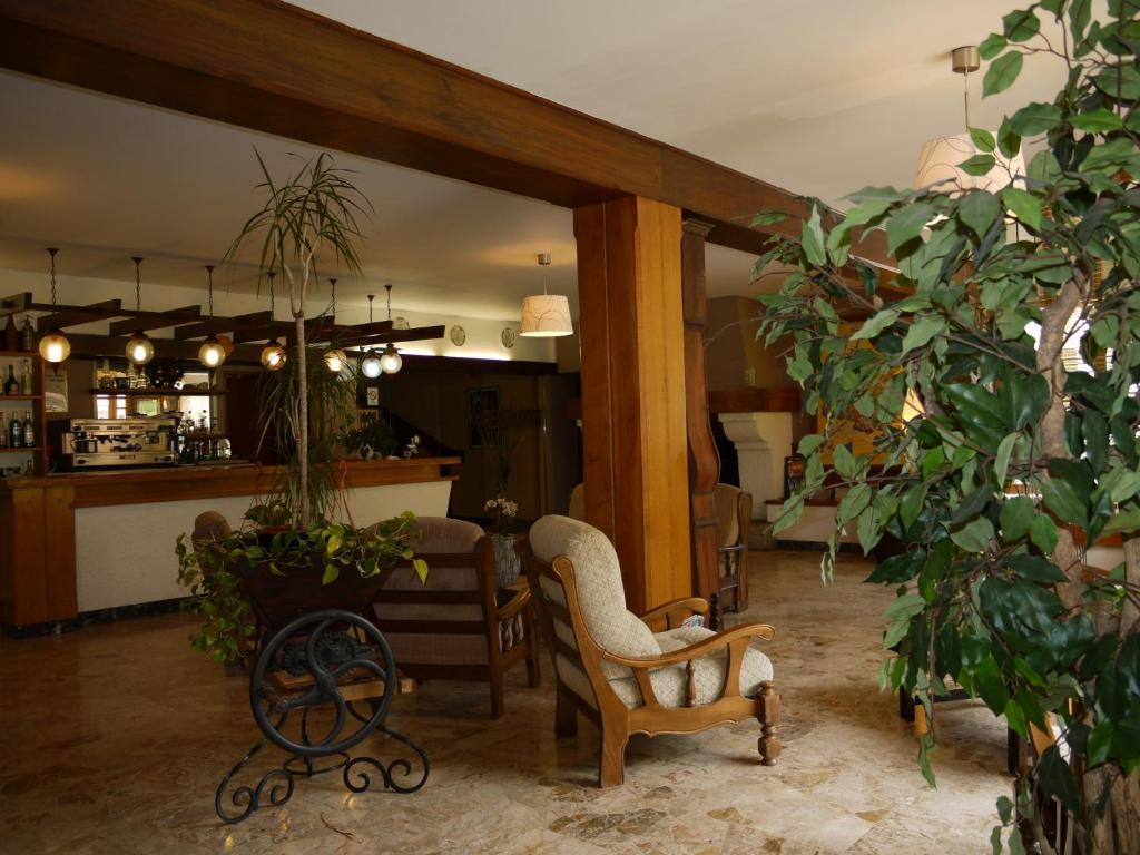Hotel Le Castelet Акс-ле-Терм Екстериор снимка